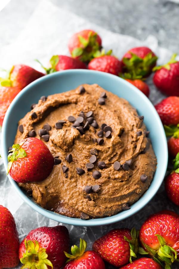 Sweet & Creamy: Your New Favorite Chocolate Dessert Hummus